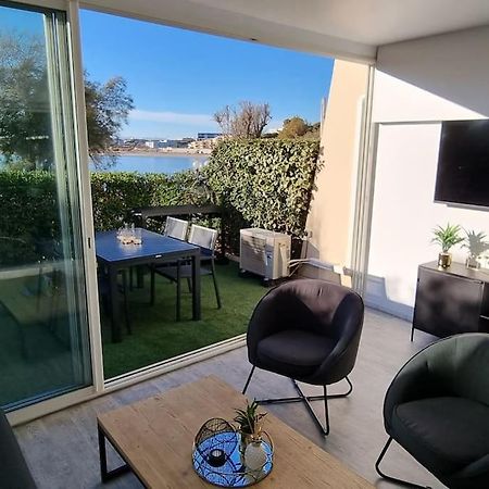 Le Neuburg Sur La Plage Vue Mer Climatisation Piscine Parking セット エクステリア 写真